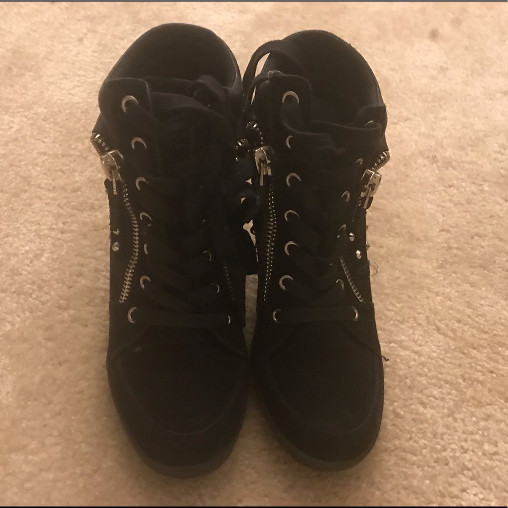 Guess sneakers